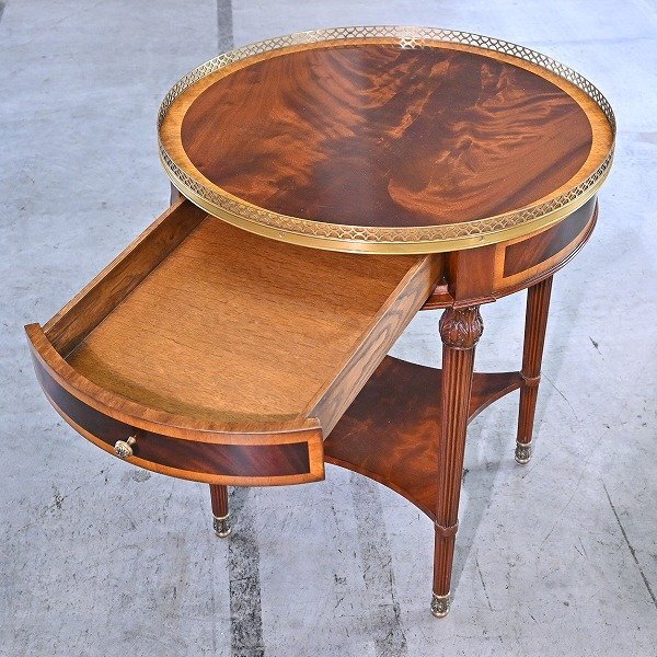 英国 セオドア アレキサンダー メートランドスミス コーヒー テーブル 革張り 英国 セオドア アレキサンダー メートランドスミス コーヒー