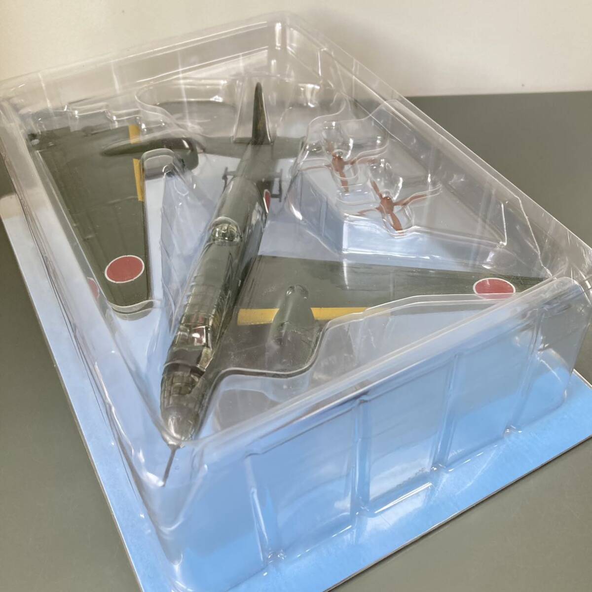 アシェット 1/120 日本陸海軍機大百科 第110号 三菱 海軍 一式 アシェット 1/120 日本陸海軍機大百科 第110号 三菱 海軍 一式
