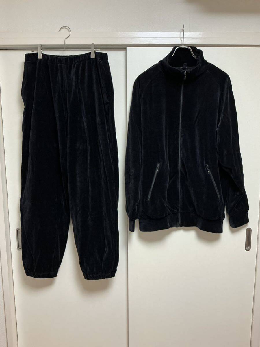美品 セットアップ】 COMOLI ベロアジャージ トラックジャケット 美品 セットアップ】 COMOLI ベロアジャージ トラックジャケット