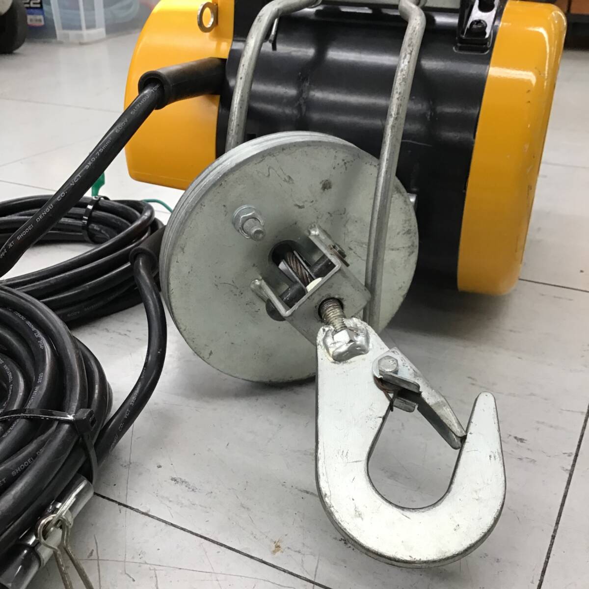 現状品 / 店頭受取り限定】 リョービ/RYOBI ウインチ(4mm×15m付 現状品 / 店頭受取り限定】 リョービ/RYOBI ウインチ(4mm×15m付