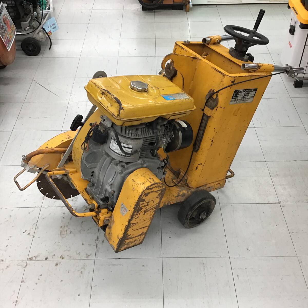 【店頭受取り限定】 大旭建機 エンジンロードカッター・TCC-3 【埼玉県鴻巣市】