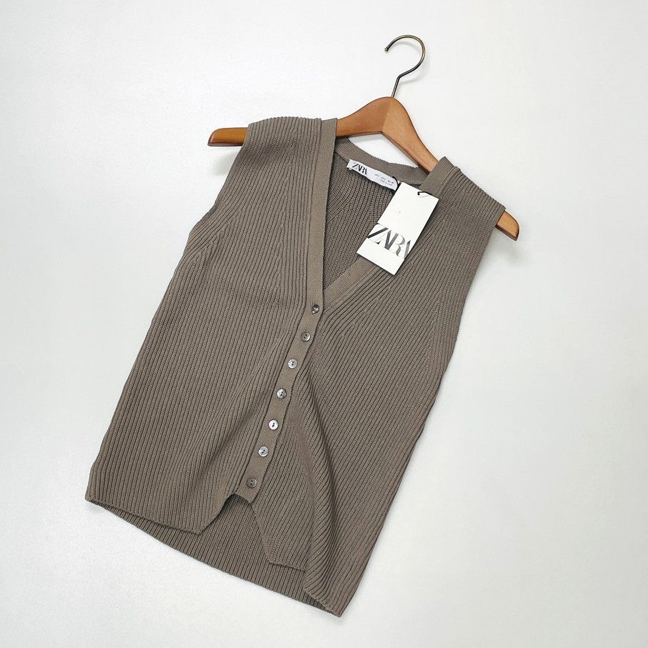 ZARA - ZARA(ザラ) 刺繍デザインS/Sクロップドニット レディース