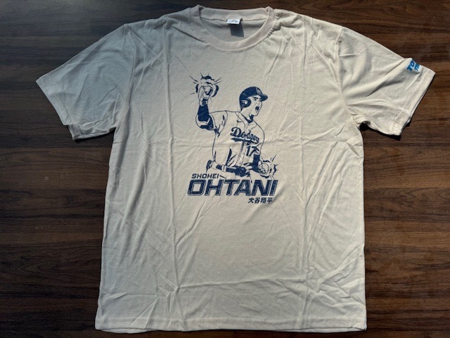【入場者限定】大谷翔平ドジャースタジアム配布記念Tシャツ (ベージュ)XLサイズ 入場者限定】大谷翔平ドジャースタジアム配布記念Tシャツ