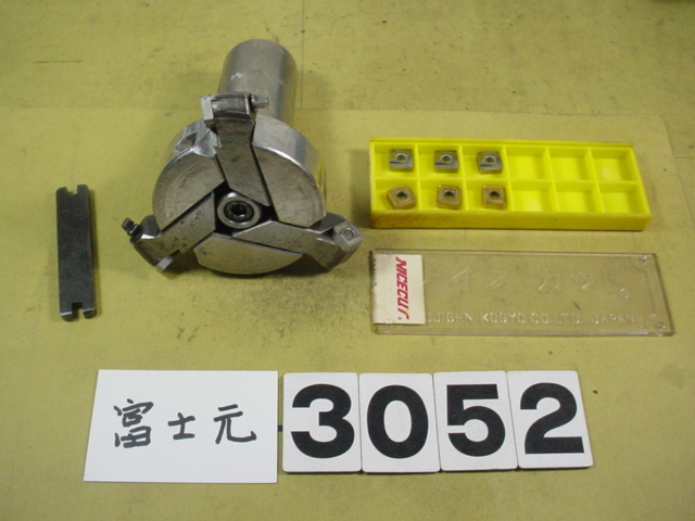 TK32-70 3枚刃 シャンク32 使用感有品 おまけチップ付 富士元 TK32-70 3枚刃 シャンク32 使用感有品 おまけチップ付 富士元