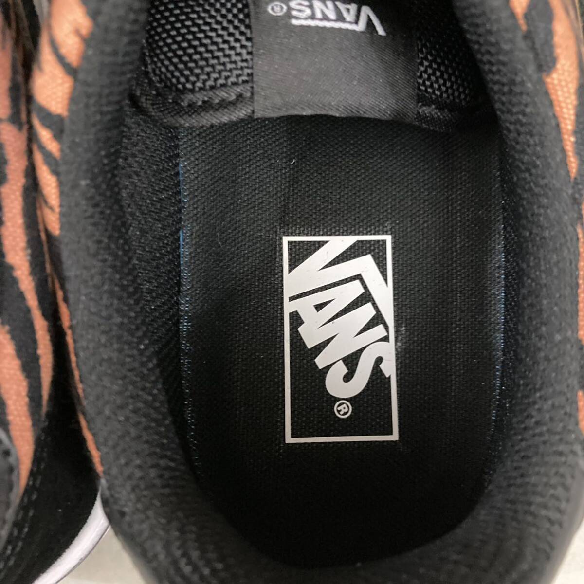 新品未使用】バンズ VANS オールドスクール トラ 虎柄 アニマル 新品未使用】バンズ VANS オールドスクール トラ 虎柄 アニマル