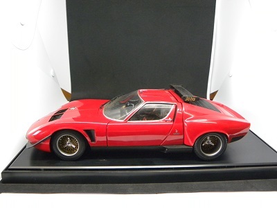 京商 　1/18　ランボルギーニ　イオタ　SVR (初期もの）