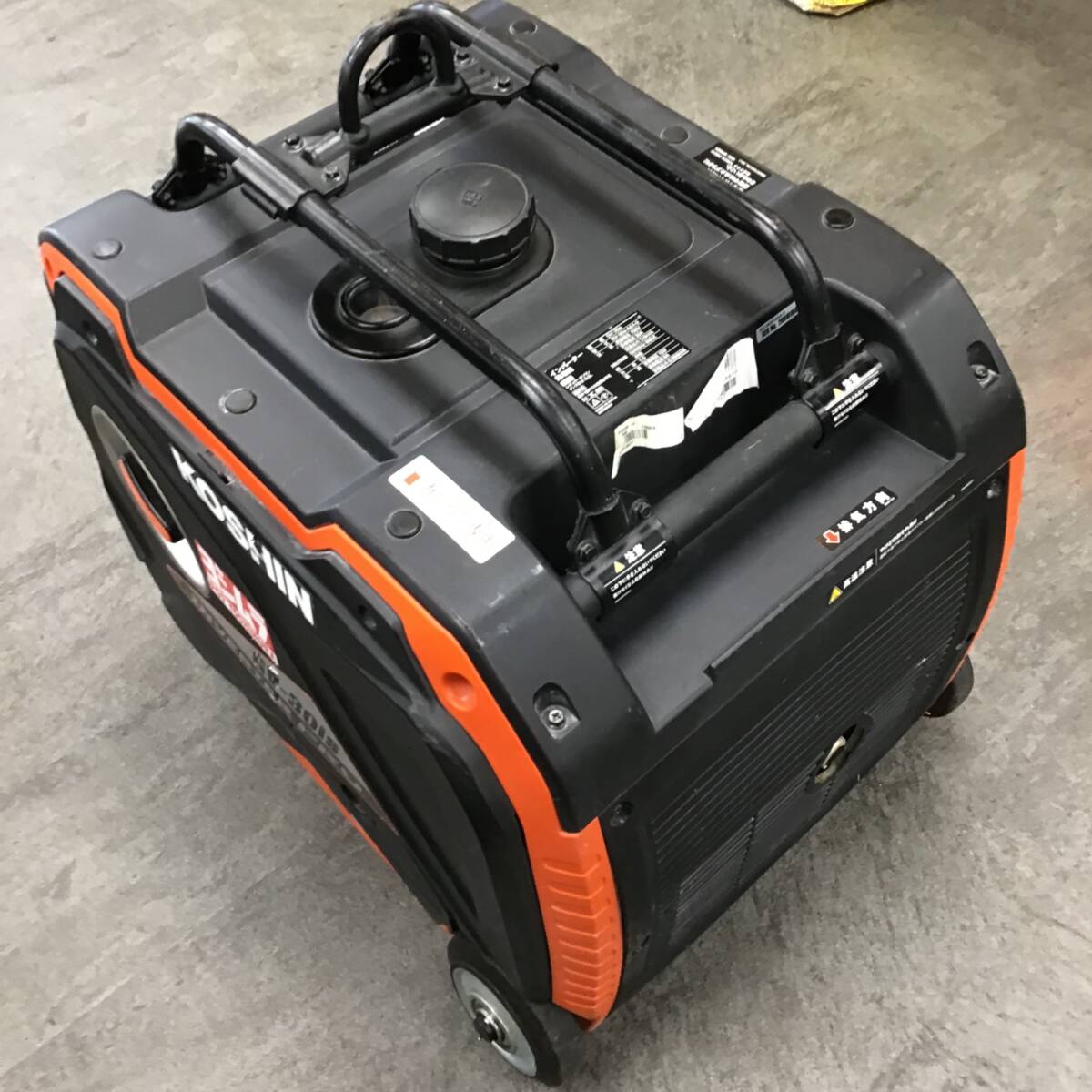26181円 【中古品/店頭受取り限定】工進(KOSHIN) インバーター 26181円 【中古品/店頭受取り限定】工進(KOSHIN) インバーター