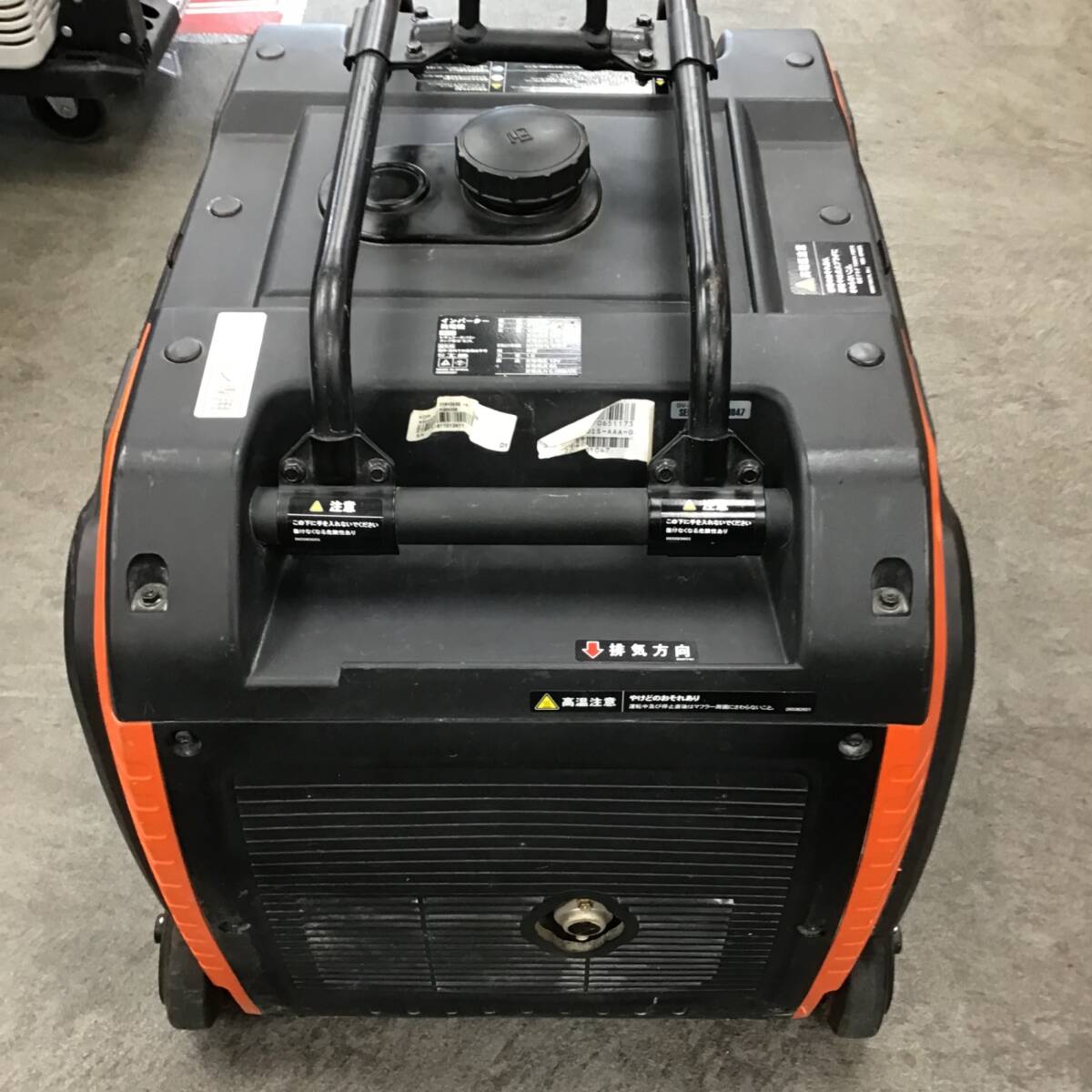 26181円 【中古品/店頭受取り限定】工進(KOSHIN) インバーター 26181円 【中古品/店頭受取り限定】工進(KOSHIN) インバーター