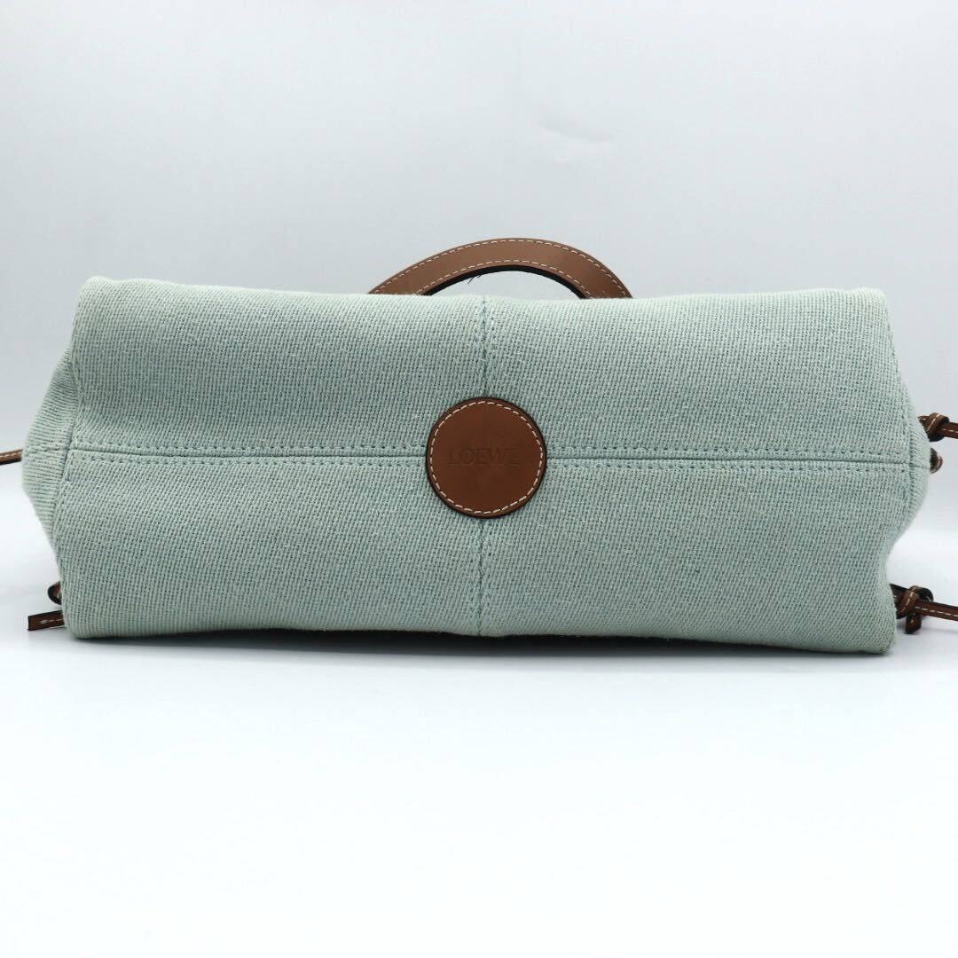 美品　ロエベ　アナグラム　クッション　トートバッグ　キャンバス　グリーン系 美品 ロエベ アナグラム クッション トートバッグ キャンバス