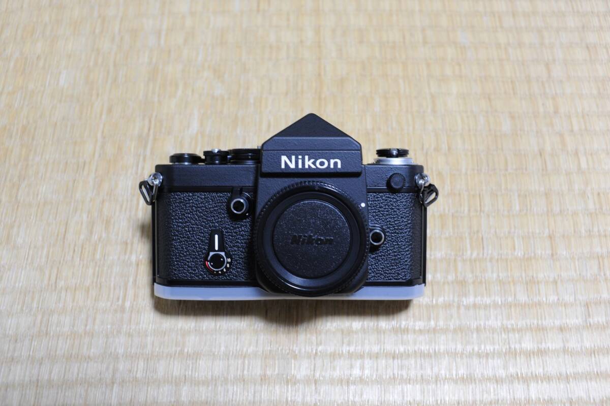 Yahoo!オークション - 未使用に近い Nikon F2 チタン ノーネーム Yahoo!オークション - 未使用に近い Nikon F2 チタン ノーネーム