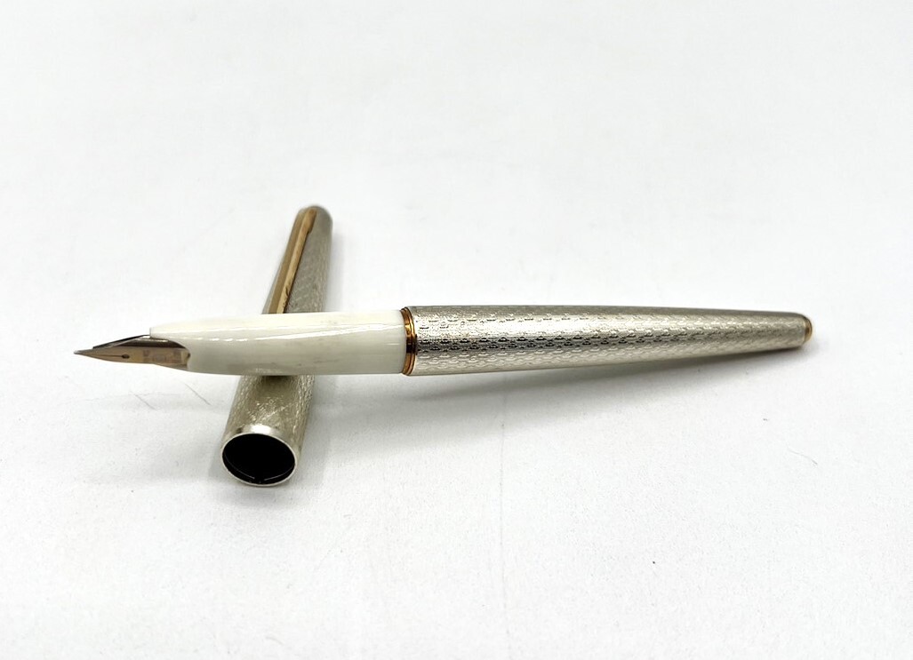 PLATINUM 万年筆 3776 14K SFニブ「ゴールドの刻印入り！」 PLATINUM 万年筆 3776 14K SFニブ「ゴールドの刻印入り！」