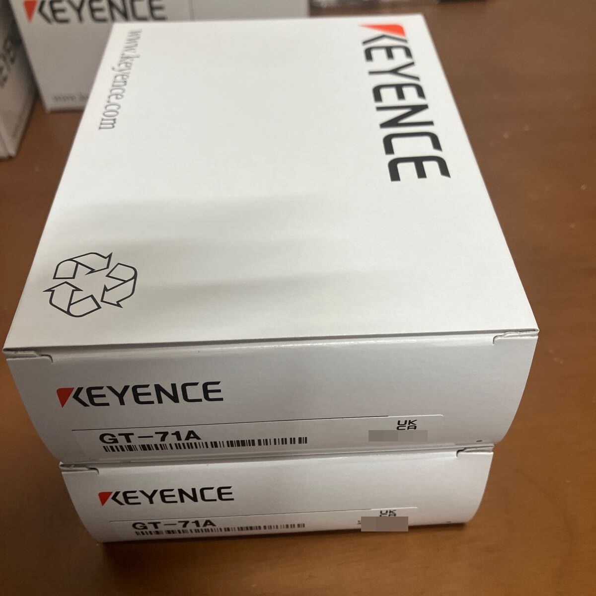 KEYENCE キーエンス 汎用接触式デジタルセンサ アンプユニット DINレールタイプ GT-71A 2個 KEYENCE キーエンス 汎用接触式デジタルセンサ アンプユニット DINレールタイプ GT-71A 2個