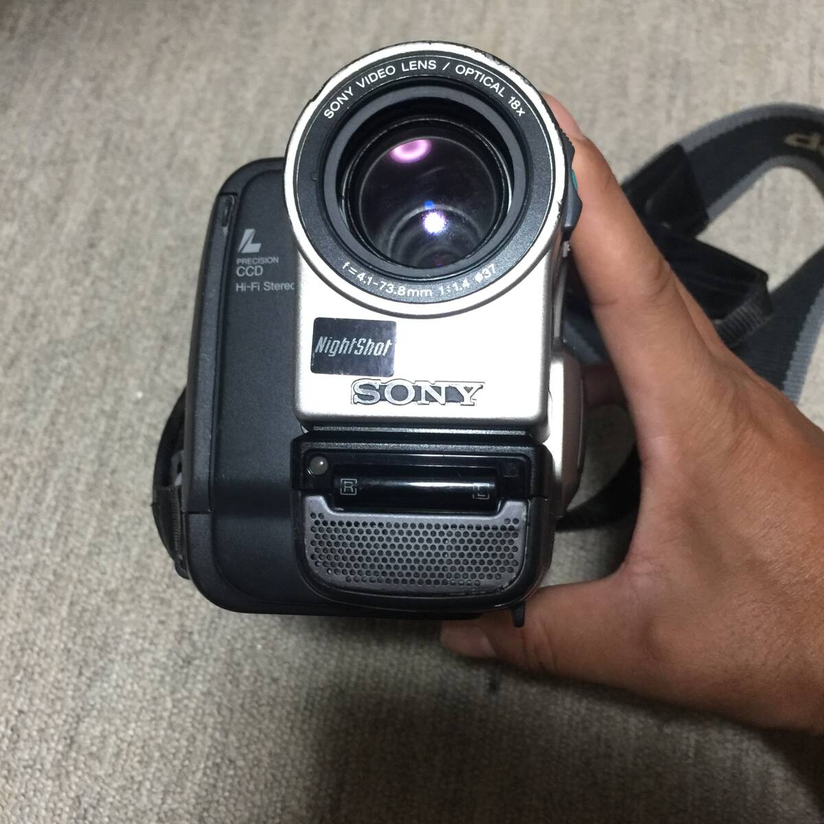 SONY CCD-TRV95 現状品(8ミリビデオカメラ)|売買された SONY CCD-TRV95 現状品(8ミリビデオカメラ)|売買された