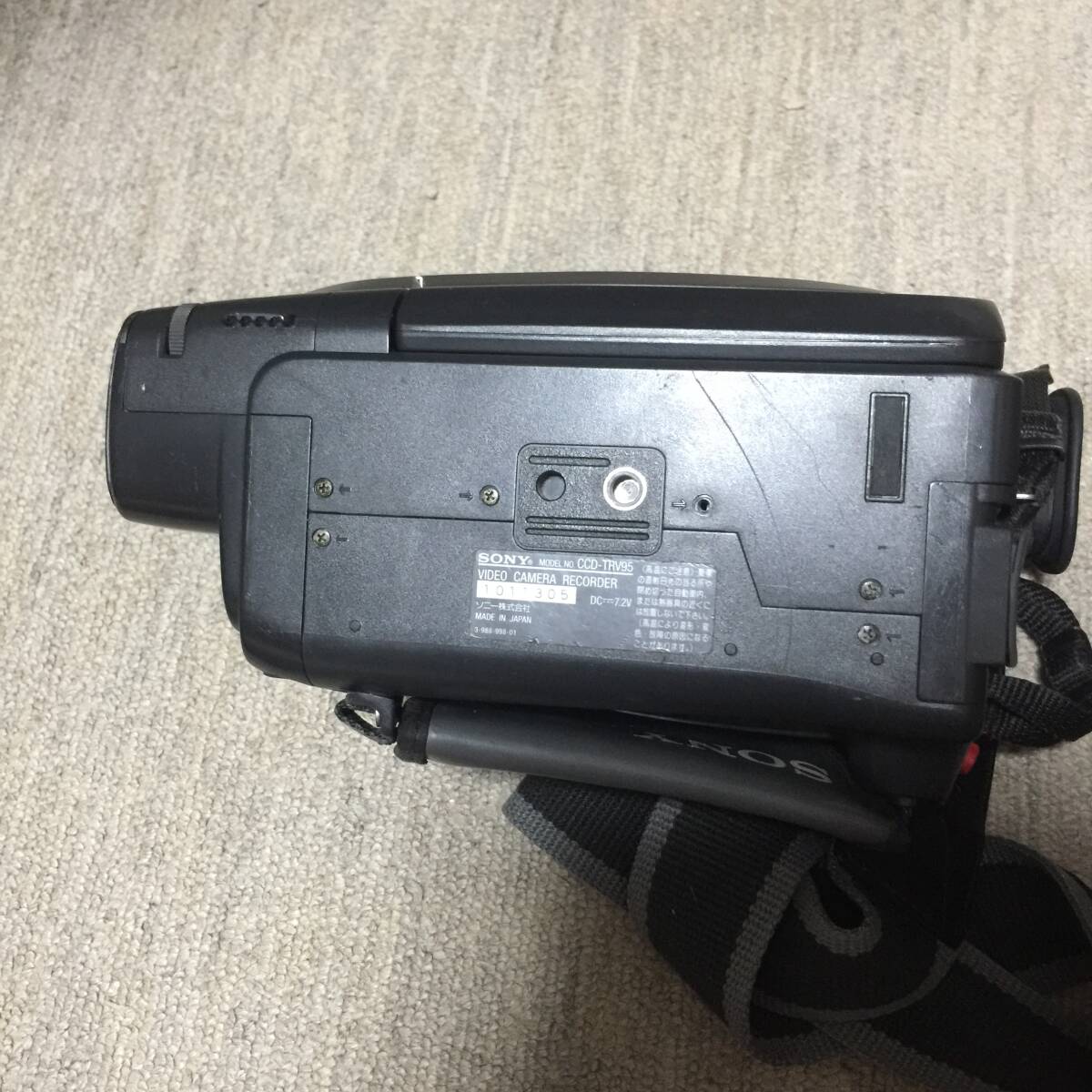 SONY CCD-TRV95 現状品(8ミリビデオカメラ)|売買された SONY CCD-TRV95 現状品(8ミリビデオカメラ)|売買された