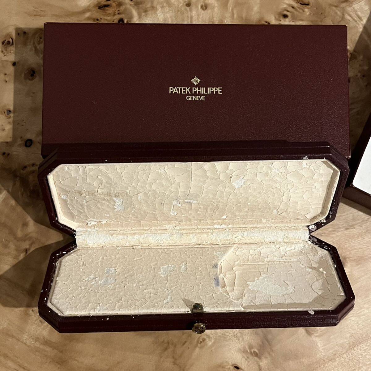 送料無料 PATEK PHILIPPE パテックフィリップ 付属品 時計 内箱 送料無料 PATEK PHILIPPE パテックフィリップ 付属品 時計 内箱