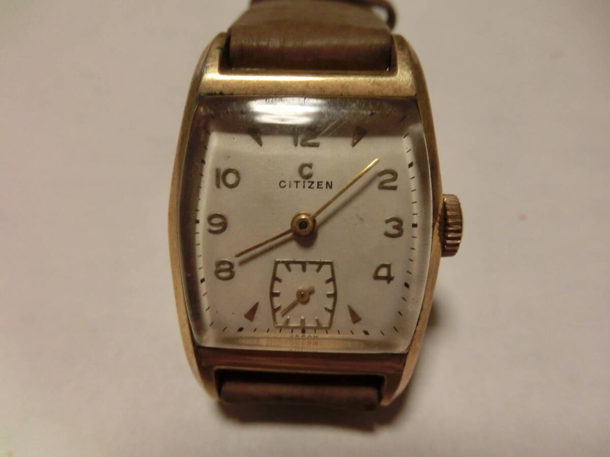 極＊当時物＊当時ベルト＊デッドストック＊未使用、自宅保管＊稼働品＊シチズン＊CITIZEN＊トノ―＊スモセコ＊1067＊14KGF40MIC＊＊0913-02
