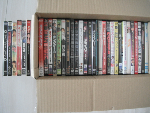 ☆DVD　邦画３２作品まとめて　８０cmサイズ　