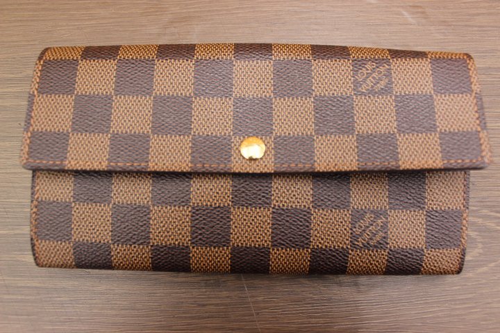 ○LOUISVUITTON/ルイ・ヴィトン ダミエ ポルトフォイユ・サラ N61734 　本物保証・現状渡し　長財布