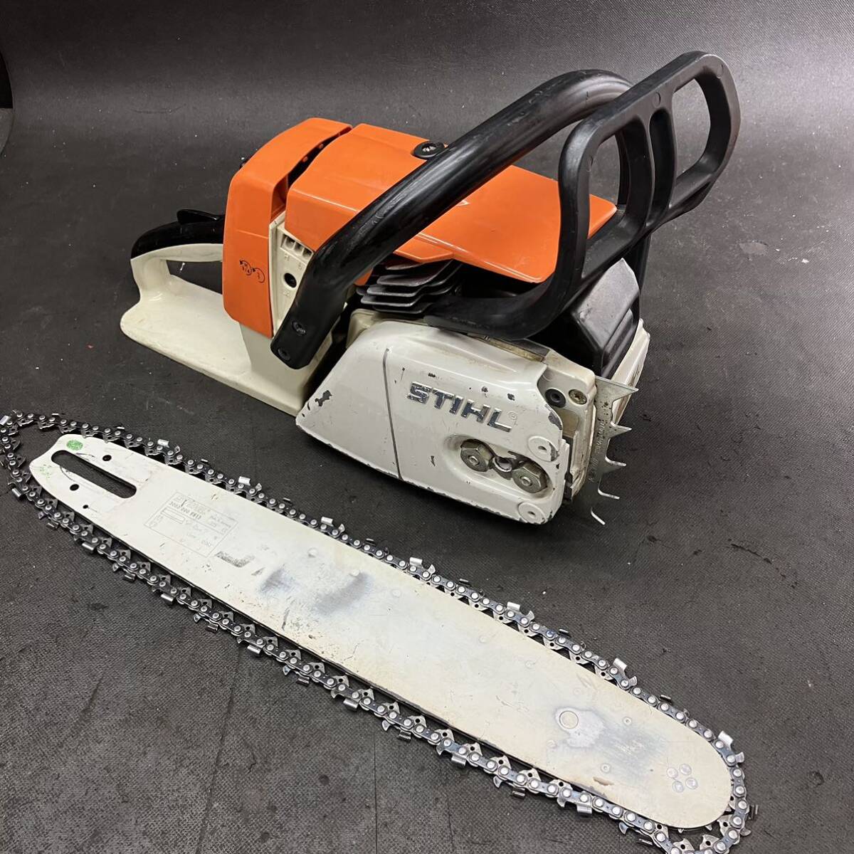 STIHL スチール エンジンチェーンソー MS260-1 中古現状 部品 STIHL スチール エンジンチェーンソー MS260-1 中古現状 部品