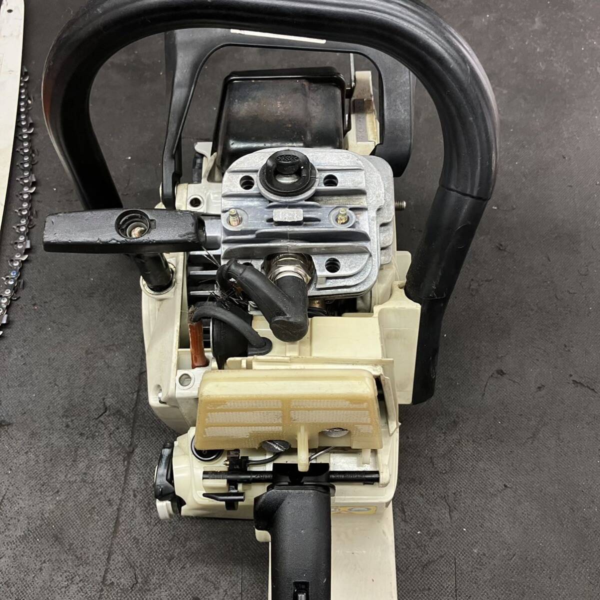 STIHL スチール エンジンチェーンソー MS260-1 中古現状 部品 STIHL スチール エンジンチェーンソー MS260-1 中古現状 部品