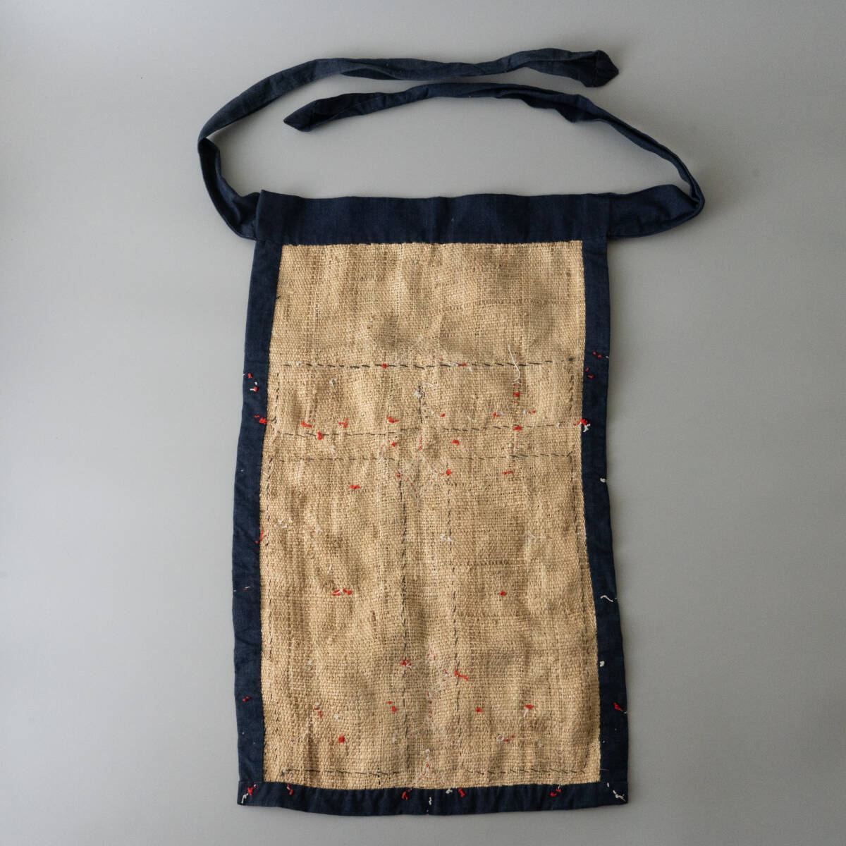 アイヌ 刺繍 前掛け マンタリ アットゥシ マエタレ 前垂れ アイヌ 刺繍 前掛け マンタリ アットゥシ マエタレ 前垂れ