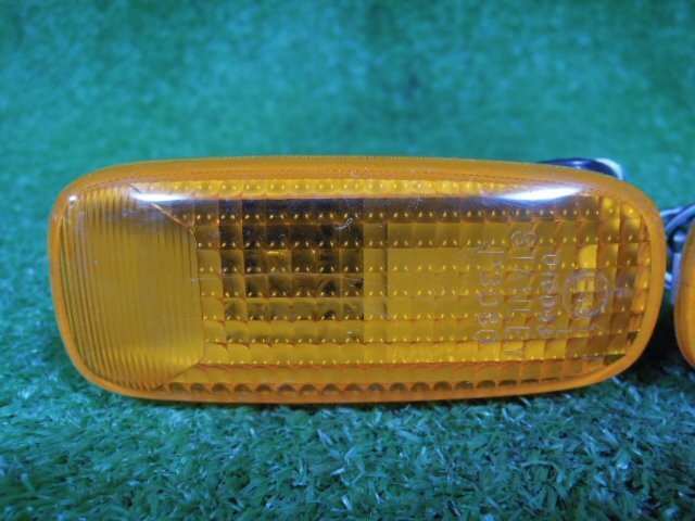 ダイハツ ミラ L260S フェンダーサイドマーカー 左右 セット 中古 STANLEY P3080 15211