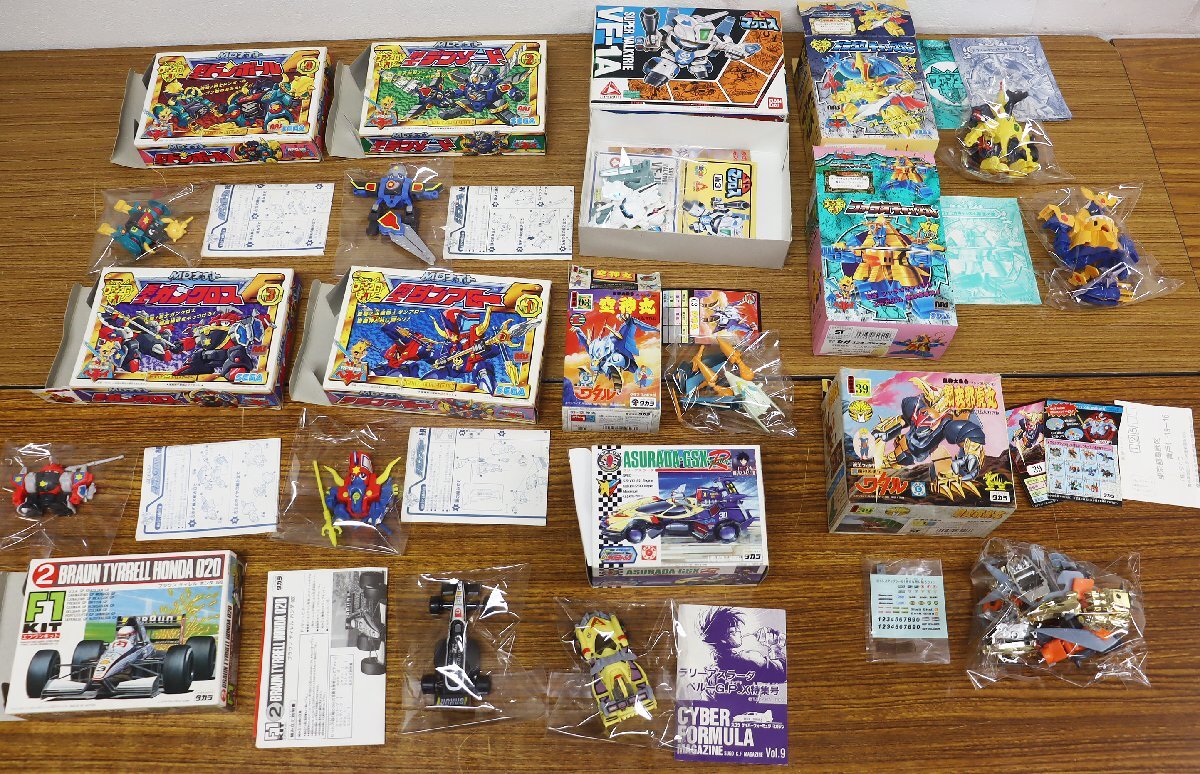 S◇ジャンク品◇組立済みプラモデル 11点 まとめてセット RPG伝説ヘポイ/魔神英雄伝ワタル/SDマクロス/ラリーアスラーダ 他 ※パーツ未確認