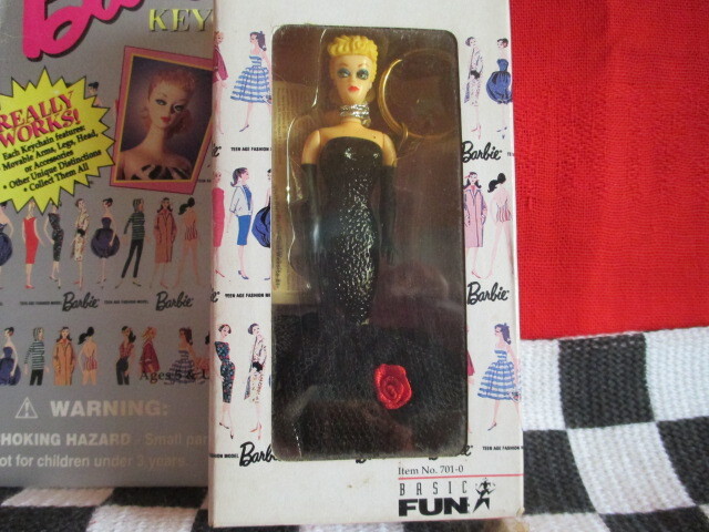 ★90年代　ヴィンテージバービー キーリング　キーホルダー ソロインザスポットライトバービー　ブロンド　金髪　新品箱入り_画像5