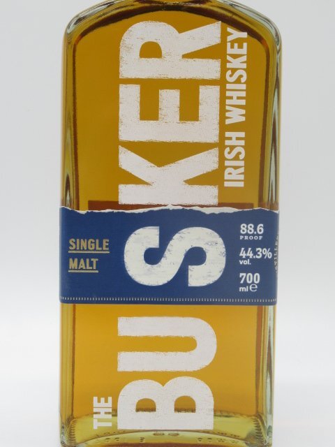 [ old bottle ][ blue label ] bus car single malt Irish whisky 44.3 times 700ml