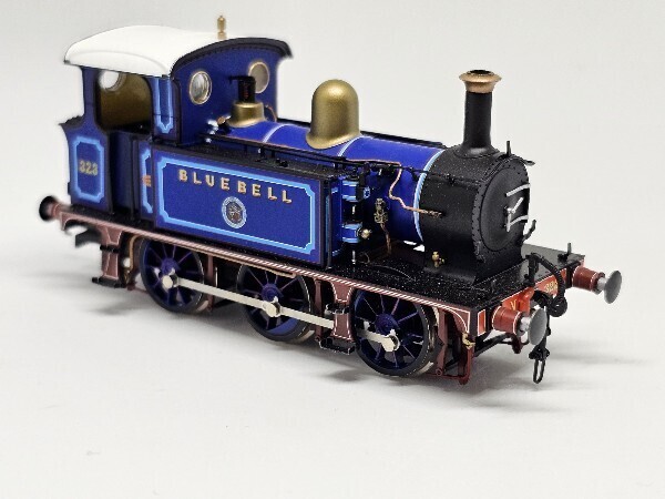 Hattons OOゲージ SECR P Class 0-6-0T 323 Bluebell in Bluebell Railway lined blue HOゲージ 動作確認済 蒸気機関車