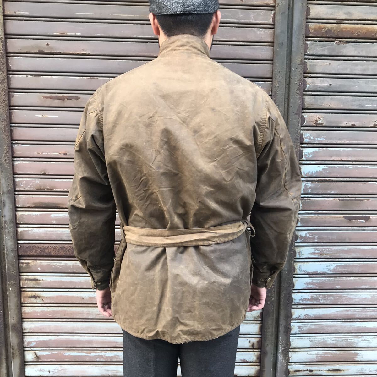 雰囲気抜群 90s 英国製 Barbour INTERNATIONAL SUIT バブアー 雰囲気抜群 90s 英国製 Barbour INTERNATIONAL SUIT バブアー