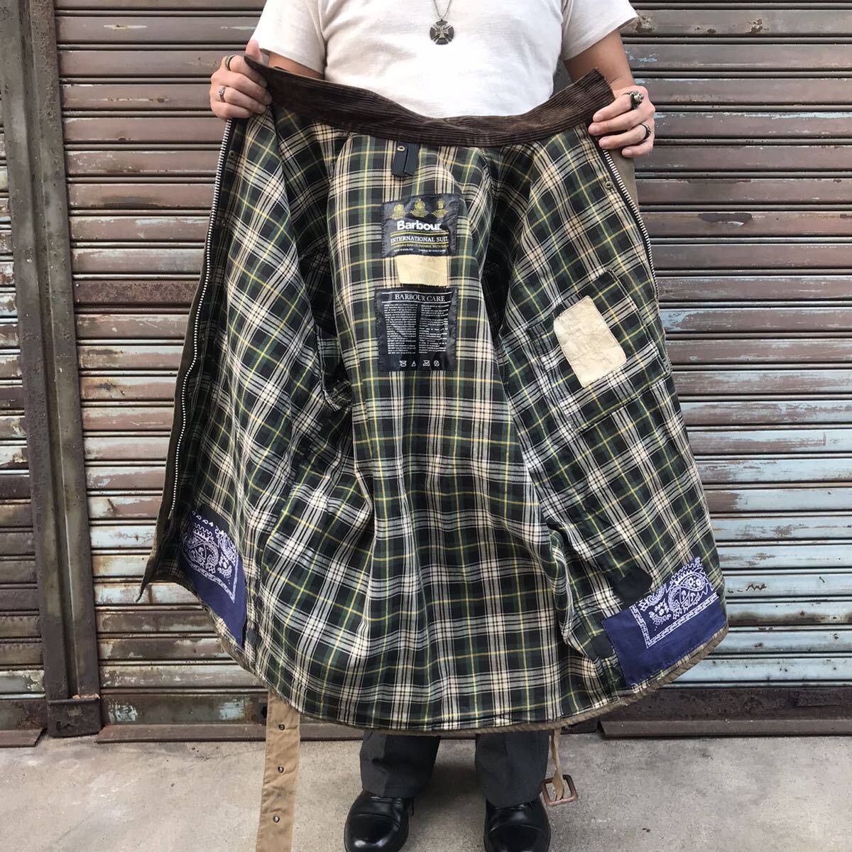 雰囲気抜群 90s 英国製 Barbour INTERNATIONAL SUIT バブアー 雰囲気抜群 90s 英国製 Barbour INTERNATIONAL SUIT バブアー