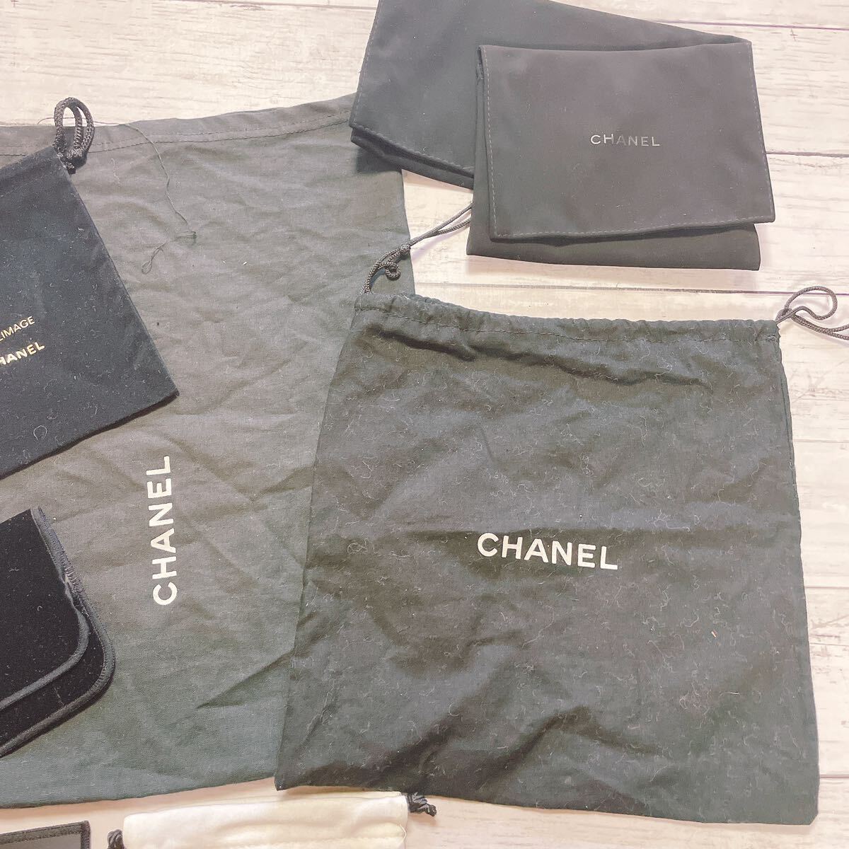 H2536 CHANEL シャネル 大 収納 保存袋 袋 まとめ バッグ 大量 H2536 CHANEL シャネル 大 収納 保存袋 袋 まとめ バッグ 大量