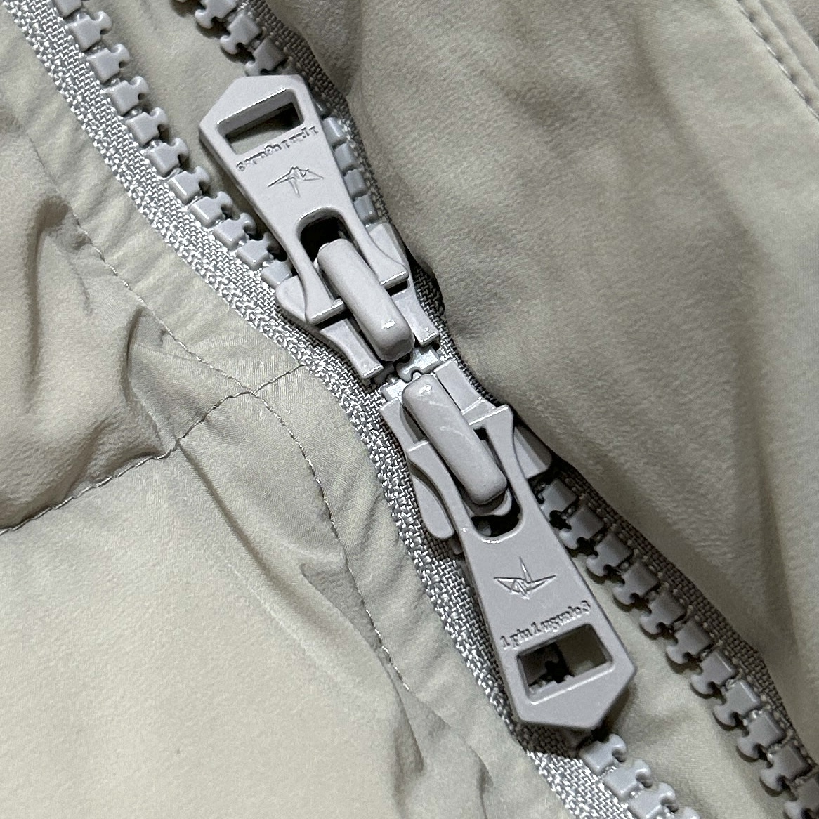 定価16万 1piu1uguale3 4WAY STRETCH HOODED WRAP DOWN COAT Ⅵ 定価16万 1piu1uguale3 4WAY STRETCH HOODED WRAP DOWN COAT Ⅵ