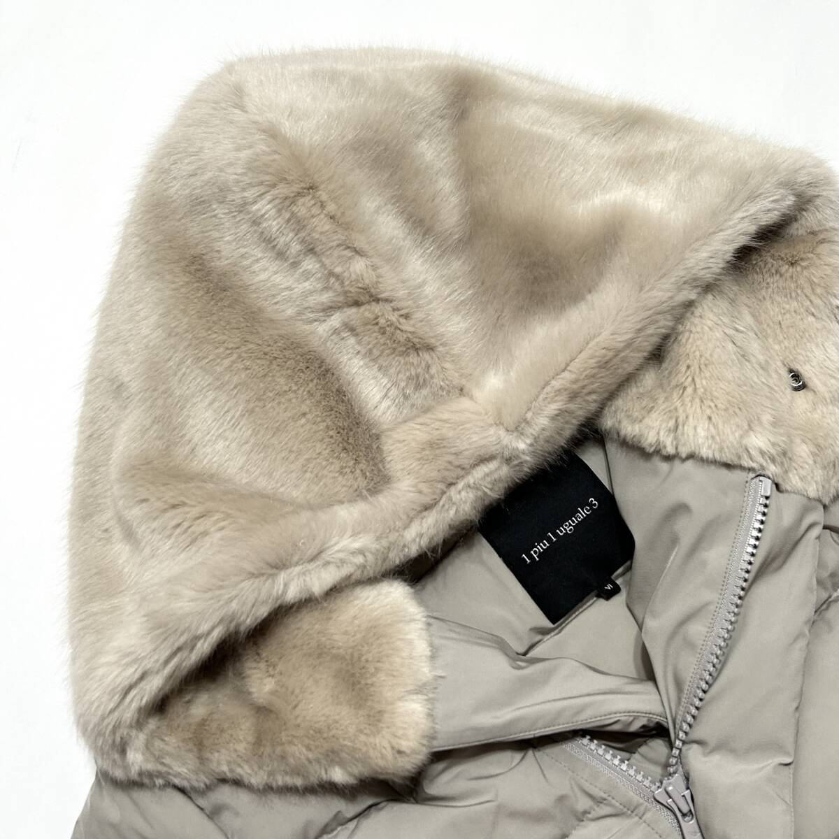 定価16万 1piu1uguale3 4WAY STRETCH HOODED WRAP DOWN COAT Ⅵ 定価16万 1piu1uguale3 4WAY STRETCH HOODED WRAP DOWN COAT Ⅵ