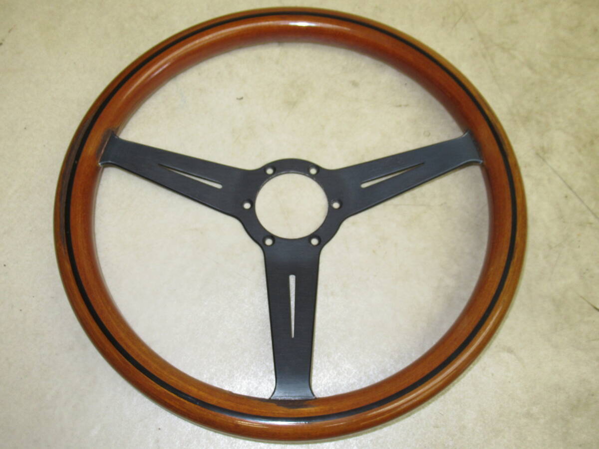 全国送料無料！NARDI CLASSIC WOOD ウッド/ブラックスポーク 36φステアリング汎用・中古品 ナルディ クラシック ウッド ロードスター他に