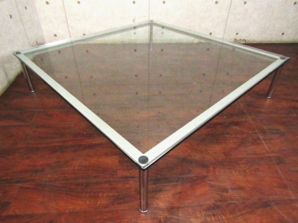 □展示品□Cassina/カッシーナ□イタリア最高級□LC10-P/10 □展示品□Cassina/カッシーナ□イタリア最高級□LC10-P/10