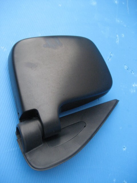 中古良品☆35029☆アクティートラック　HA8　HA9☆右ドアミラー　76200-TP8-J01　素地