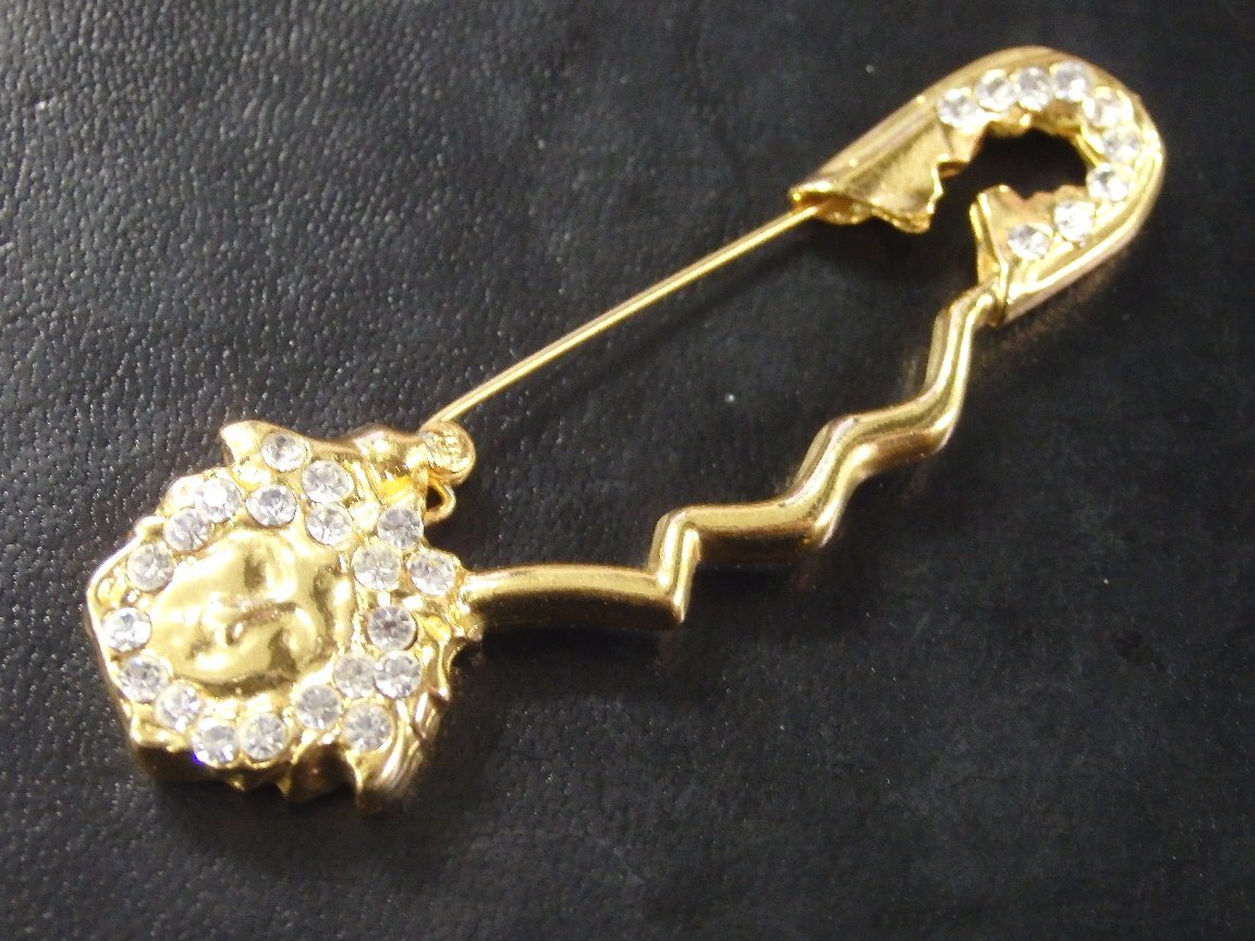 ヴェルサーチ メドゥーサ ラインストーン ヘアピン ヘアアクセサリー ヴェルサーチ メドゥーサ ラインストーン ヘアピン ヘアアクセサリー