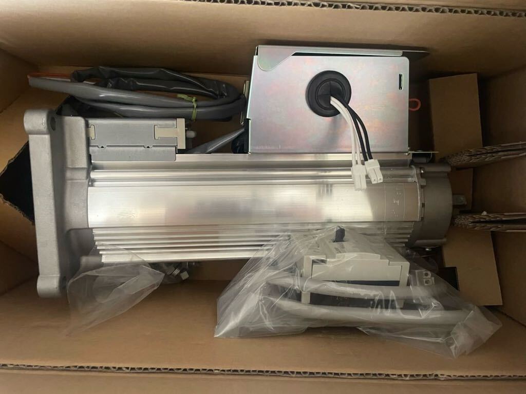 三和シャッター SG1524DR-4P 右形セット 電動シャッター開閉機 三和シャッター SG1524DR-4P 右形セット 電動シャッター開閉機
