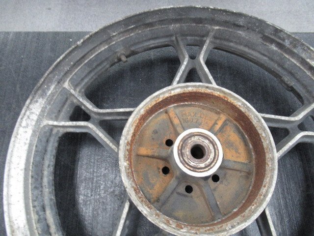  Suzuki car make unknown original rear wheel VGSX250L?GS250X?