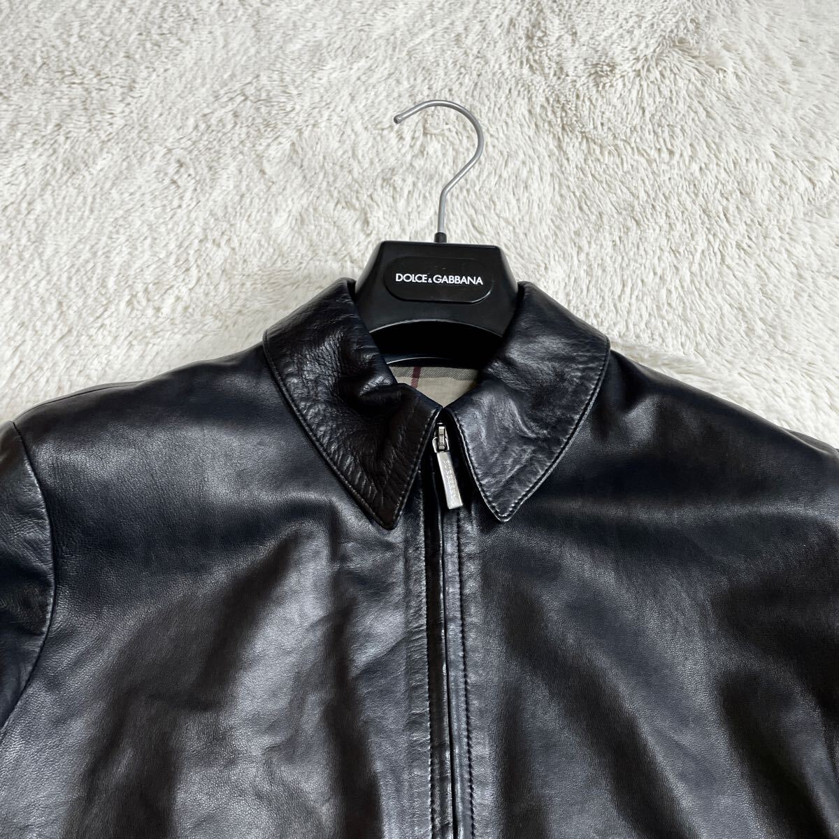 美品 BURBERRY 比翼バーバリー ノバチェック シングル レザー 美品 BURBERRY 比翼バーバリー ノバチェック シングル レザー