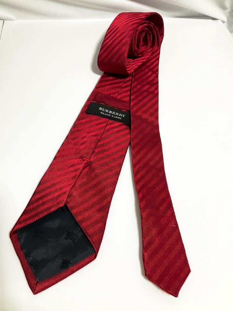 バーバリーブラックレーベル Burberry ネクタイ レッド系 バーバリーブラックレーベル Burberry ネクタイ レッド系