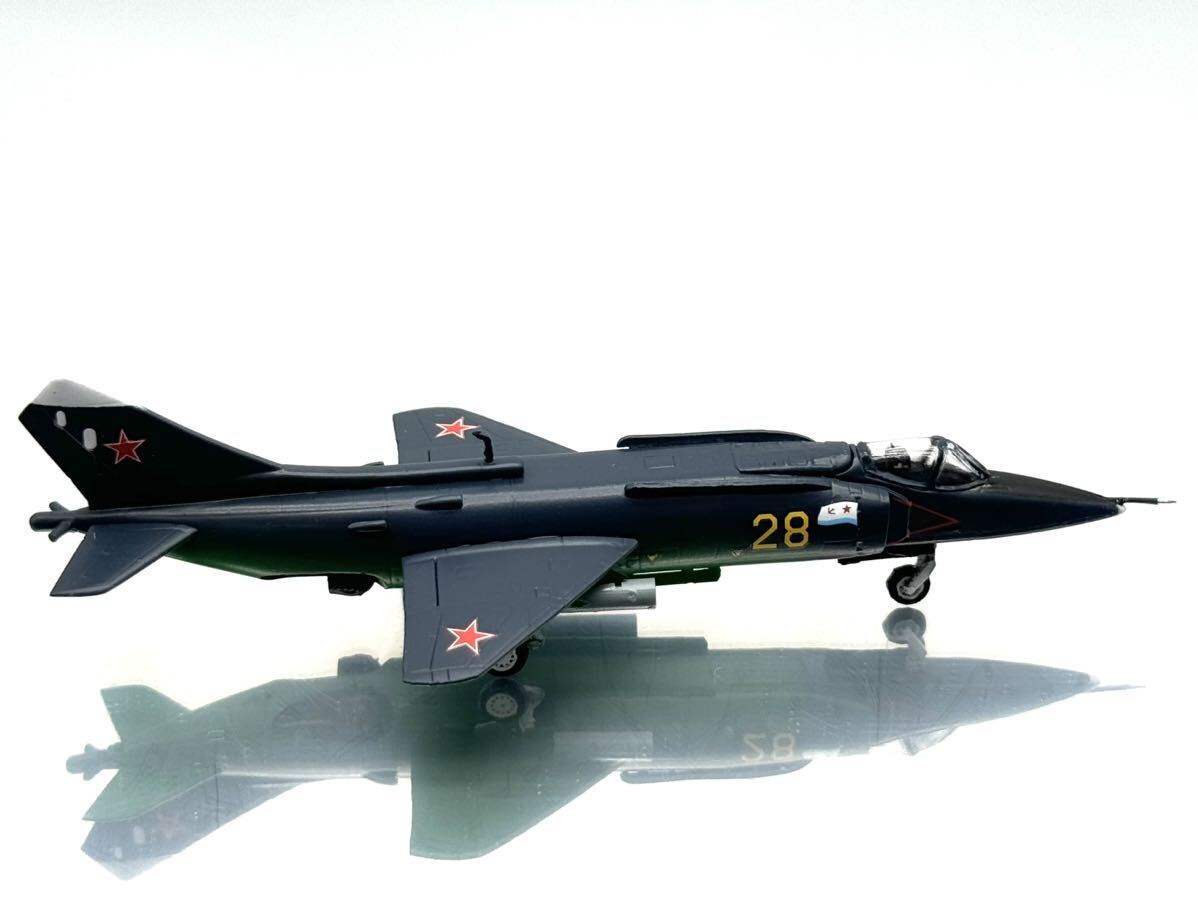 Yahoo!オークション - 1/144完成品 旧ソ連海軍Yak-38 フォージャー Yahoo!オークション - 1/144完成品 旧ソ連海軍Yak-38 フォージャー