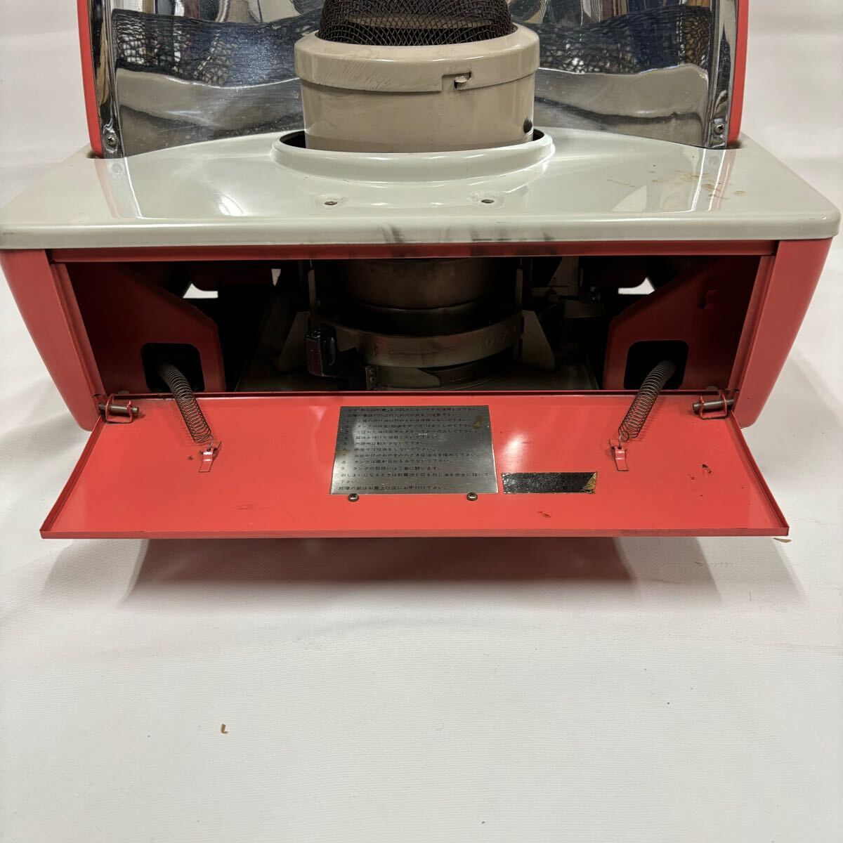 希少 東芝 石油 ストーブ KSV-202A 昭和レトロ 家電 当時物 希少 東芝 石油 ストーブ KSV-202A 昭和レトロ 家電 当時物