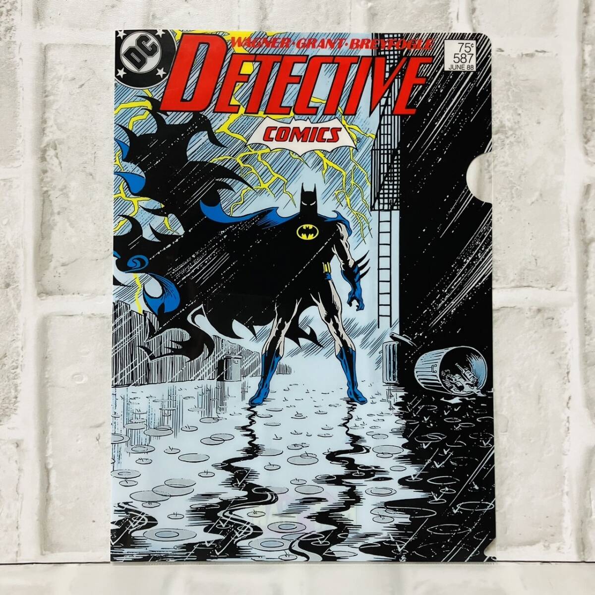 クリアファイル BATMAN バットマン アニメ 映画 コミックス DETECTIVE COMICS キャラクター DC ヒーロー アニメーション ヒーロー 90305