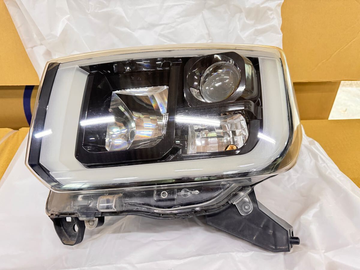 ウェイク　 左 ヘッドライト　Stanley w2664