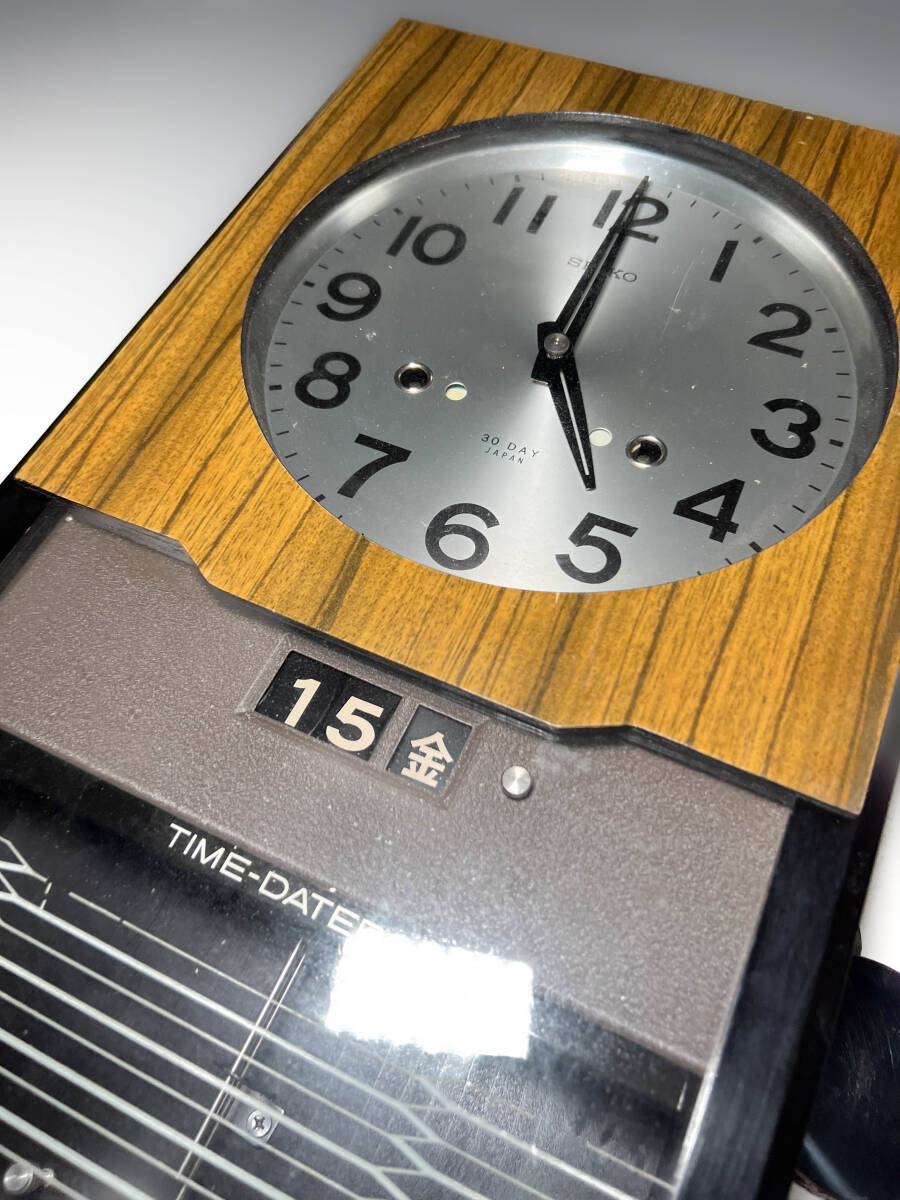 古い時代物セイコー SEIKO 30DAY 角時計 柱時計掛時計ゼンマイ式 古い時代物セイコー SEIKO 30DAY 角時計 柱時計掛時計ゼンマイ式