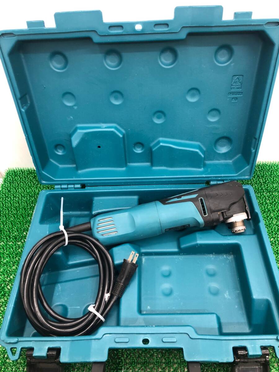 【中古品】★makita(マキタ) 100v マルチツール TM3010CT 　〇　 ITCFPBXX30DN