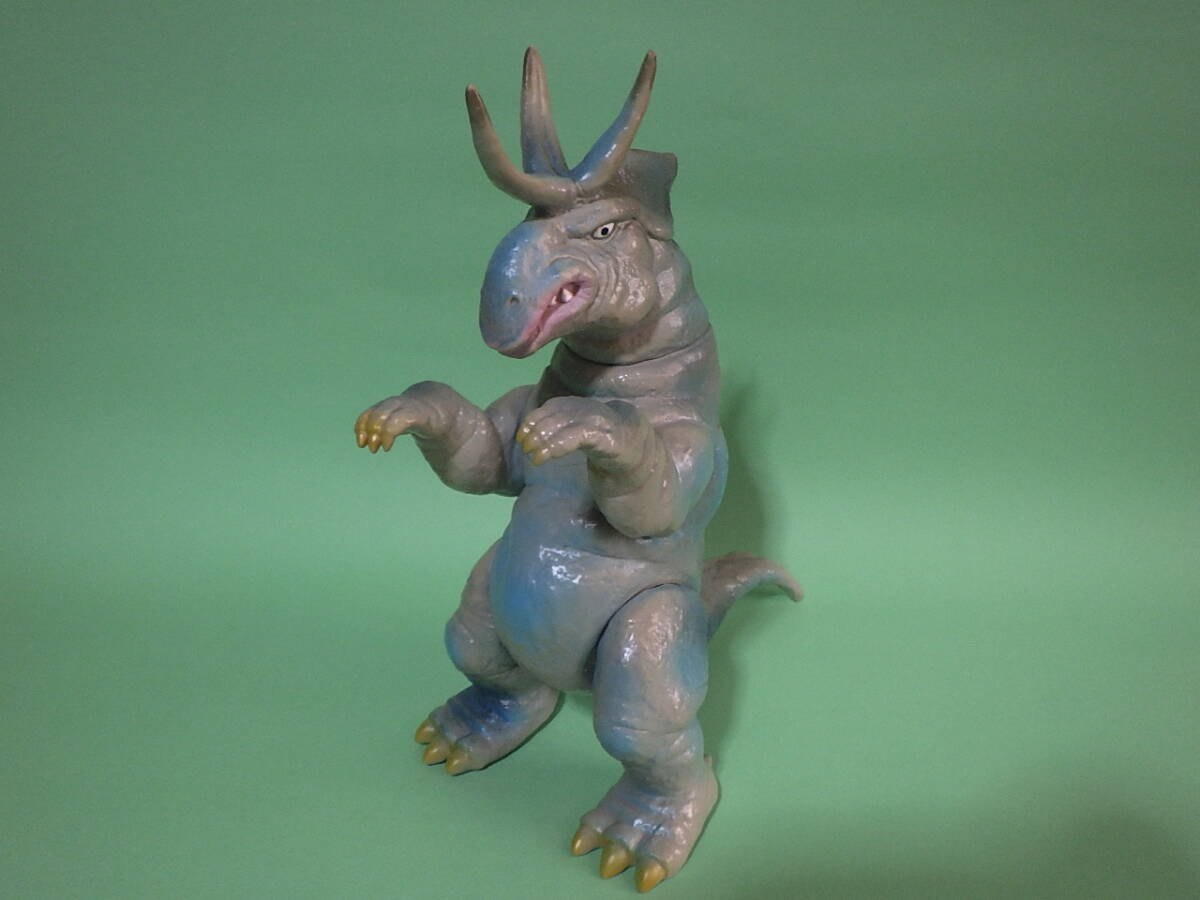 宝蔵】当時物 レトロ 玩具 えりまき怪獣 ジラース ソフビ 指人形 宝蔵】当時物 レトロ 玩具 えりまき怪獣 ジラース ソフビ 指人形